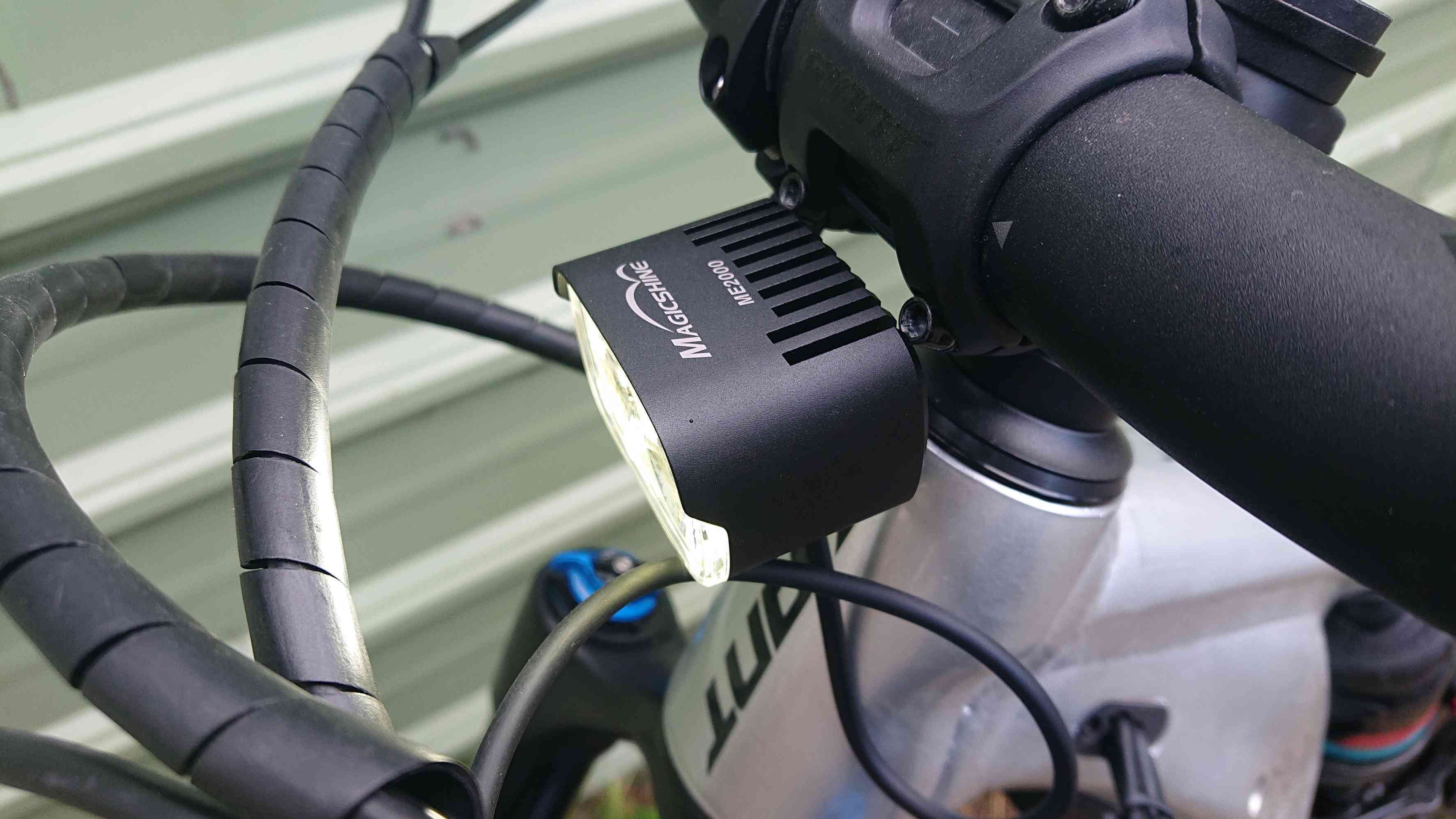 ME 2000 Smart E-Bike Light | Magicshine.com – Magicshine ME 2000 Smart E-Bike Light | Magicshine.com – Magicshine