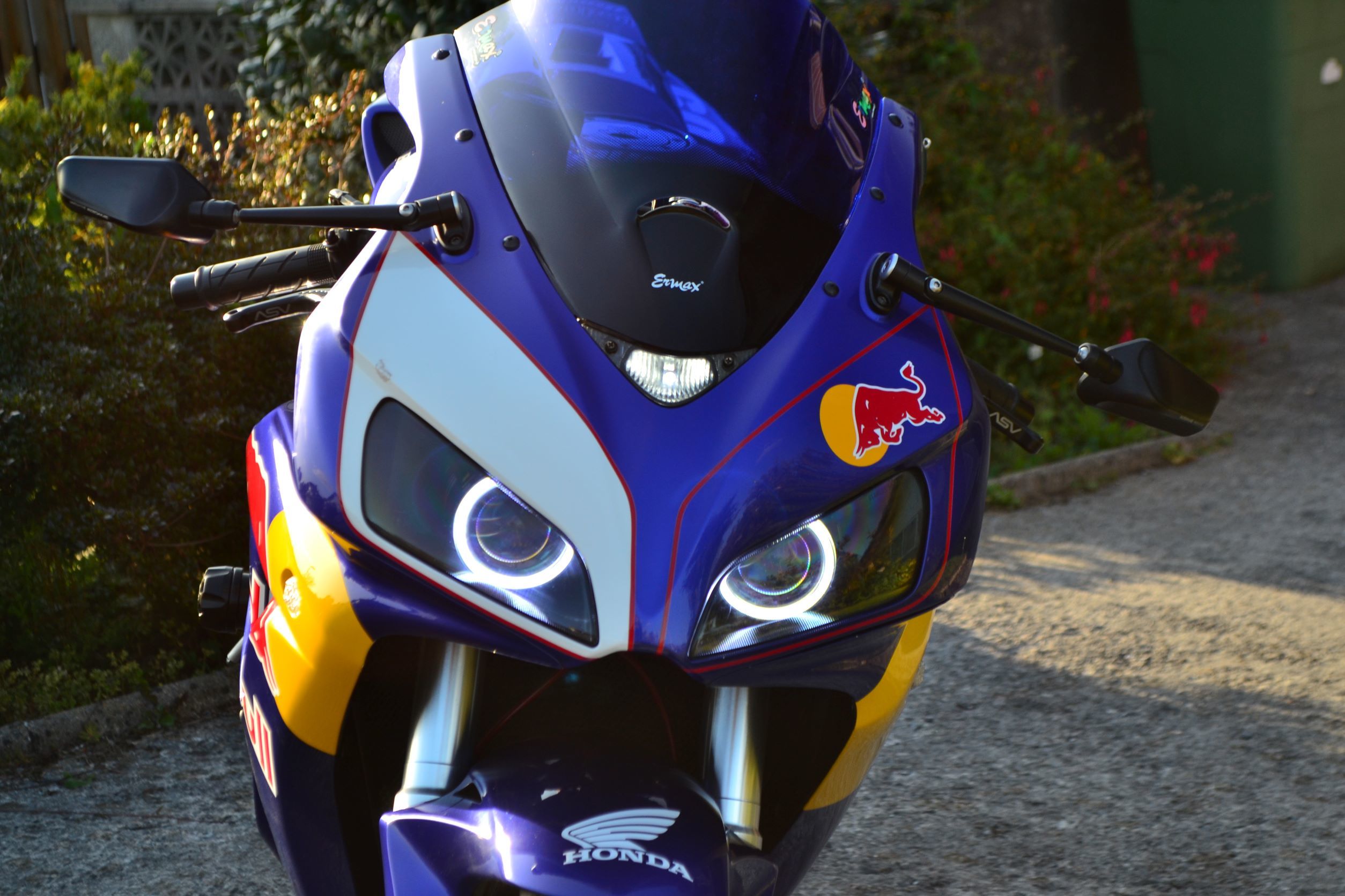 HIDキット SC59 LEDヘッドライト | CBR1000RR（ロービーム側） 08～16
