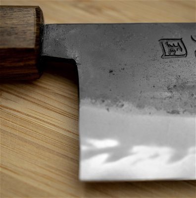 Hinokuni kurouchi shirogami#1 nakiri 210mm – Zahocho Knives Hinokuni kurouchi shirogami#1 nakiri 210mm – Zahocho Knives