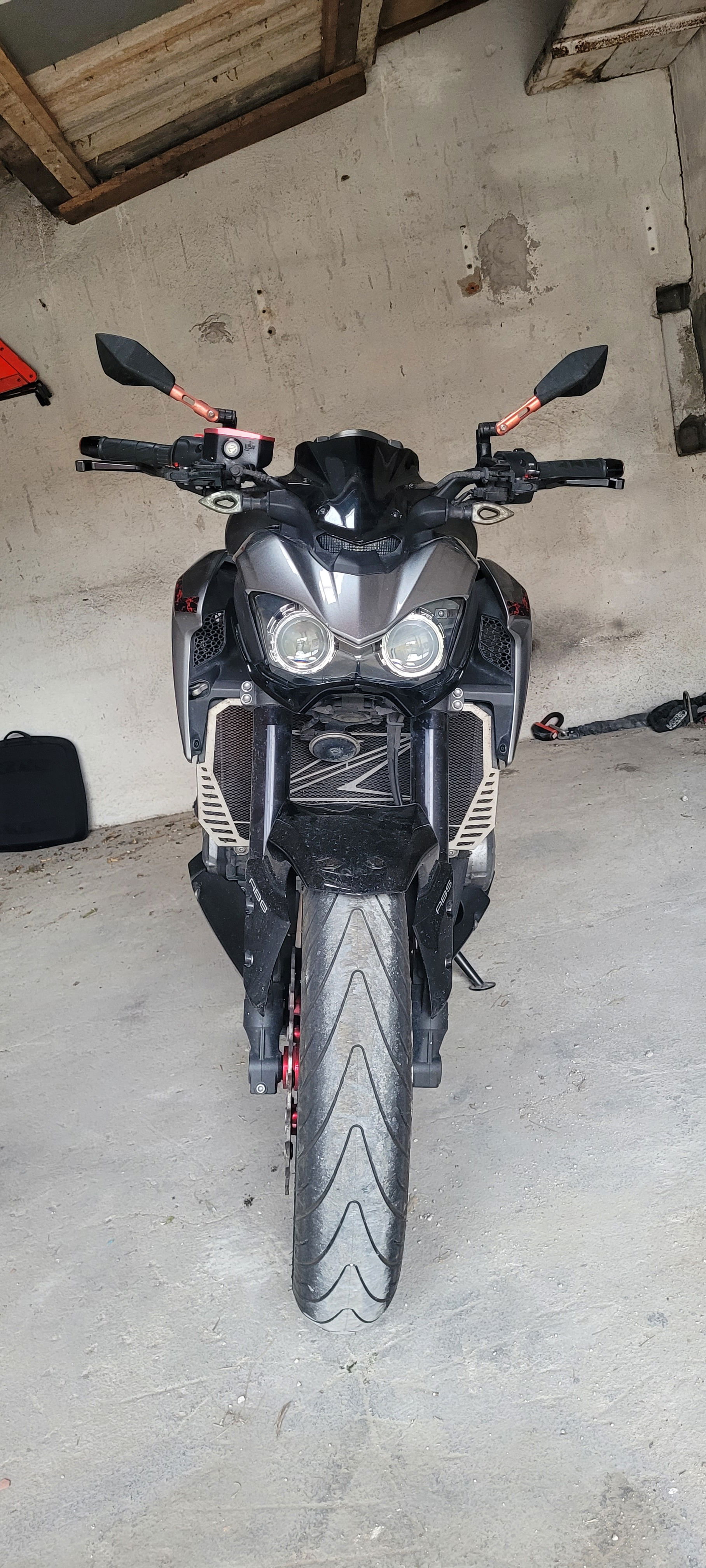 Kawasaki Z900 (2017-2019) HID bi-xenon headlight upgrade kit