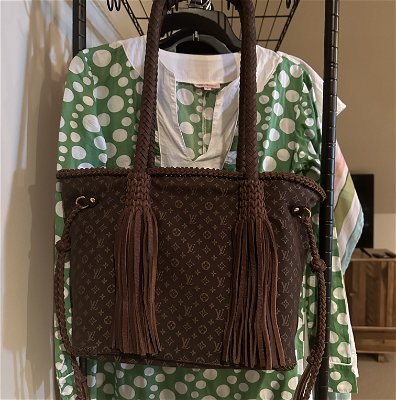 Fringeless Voyager Tote