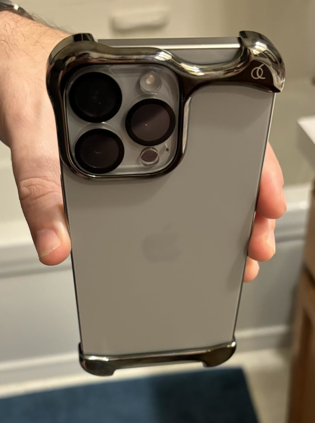Arc Pulse for iPhone 13 Pro Max Arc Pulse for iPhone 13 Pro Max