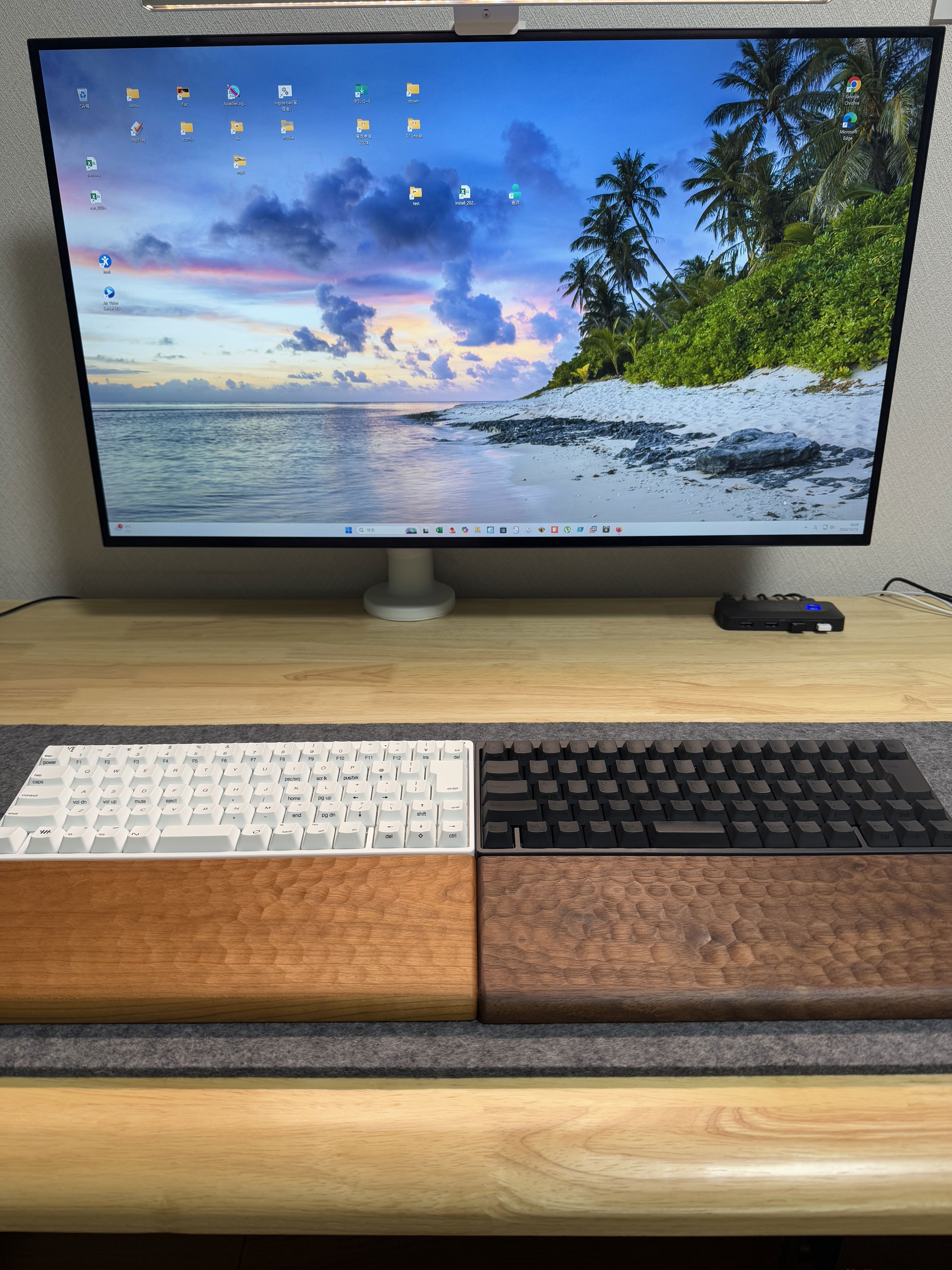HHKB専用 亀甲名栗（きっこうなぐり）木製パームレスト＆キーボード