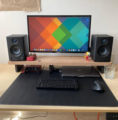 Media 1