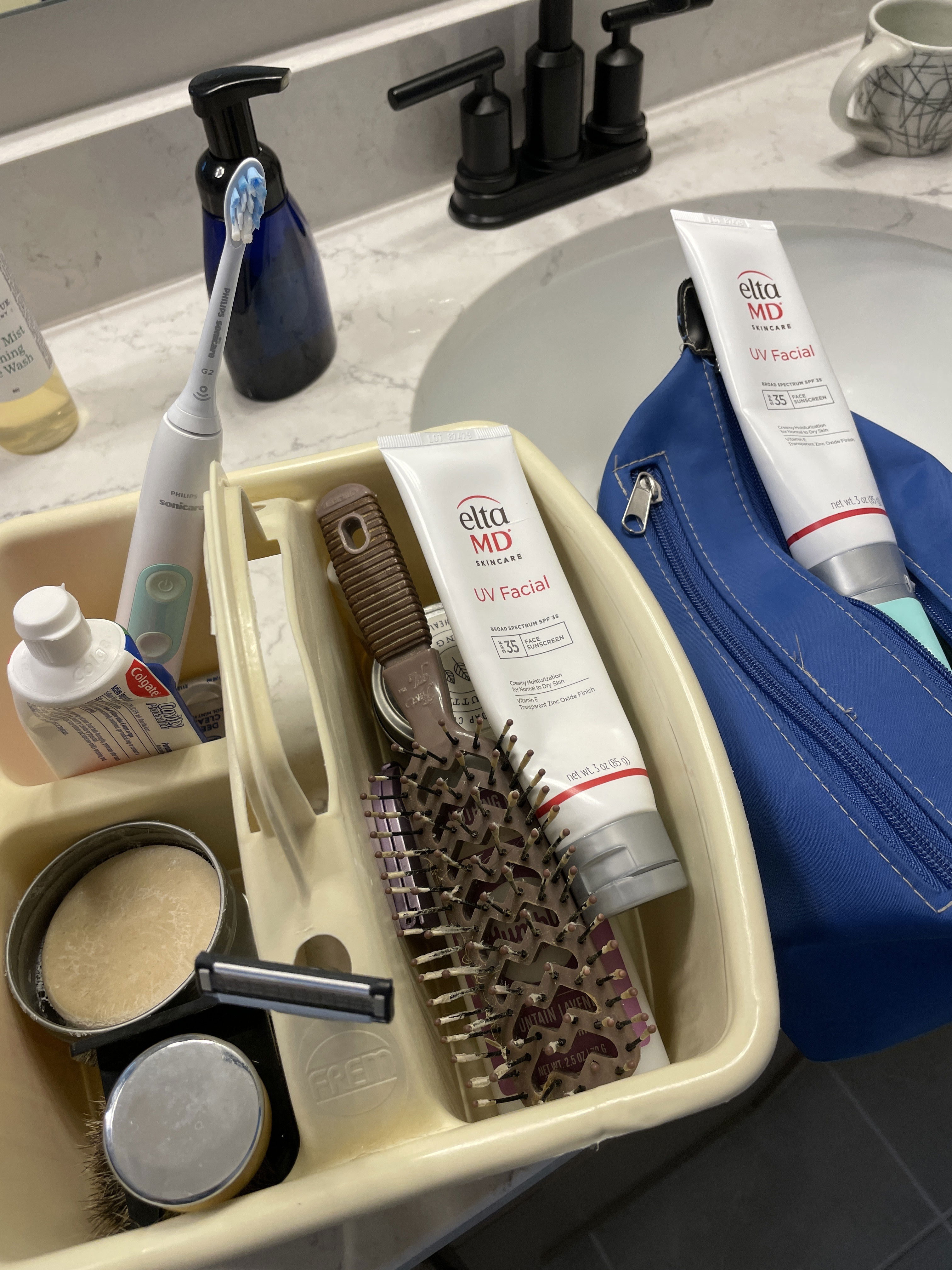 EPI PHOTO SKIN CARE HIGH GRADE 本体と付属品 サロン品質のムダ毛ケアと美肌ケアを自宅で叶える「エピフォト