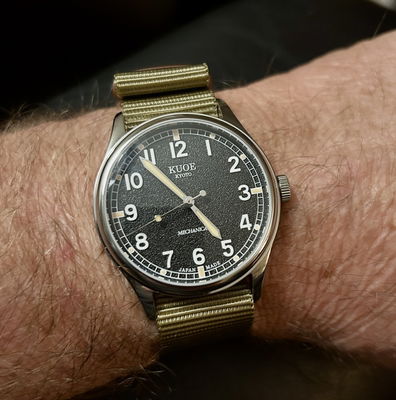 OLD SMITH 90-002 Large - 38mm Automatic No-Date | Kuoe Kyoto Global