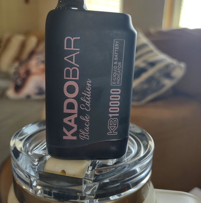 Virginia Tobacco Kado Bar Black Edition Vape