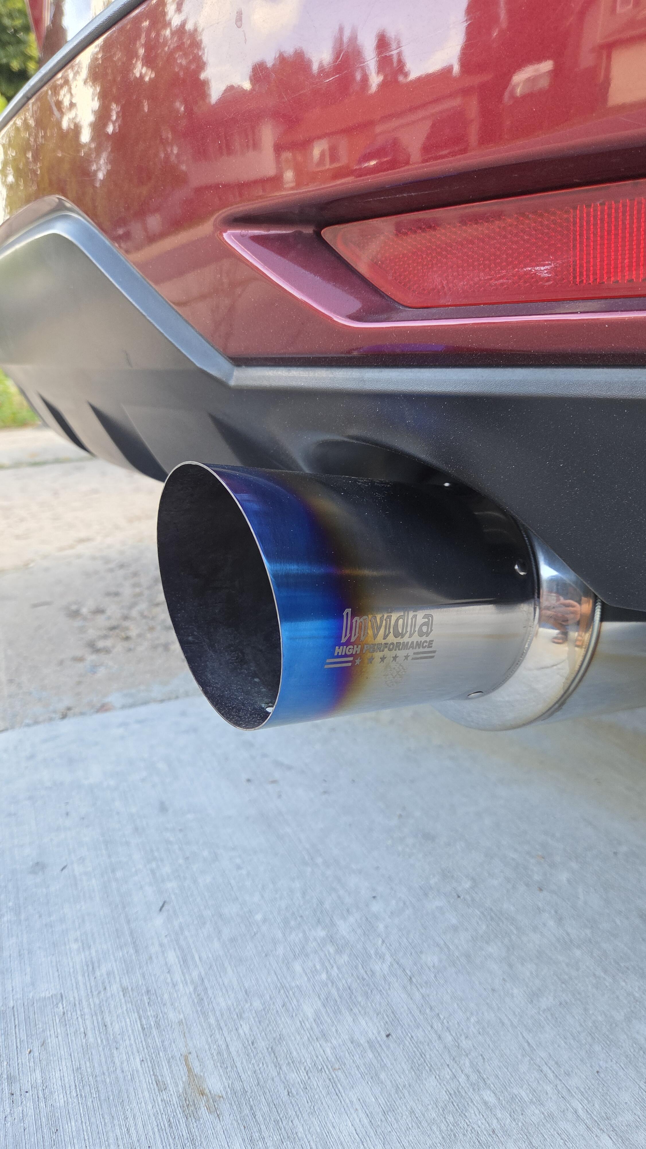 Invidia 08-09 WRX Sedan 76mm (101mm tip) RACING Titanium Tip Cat