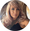 Ksena F.'s avatar image.